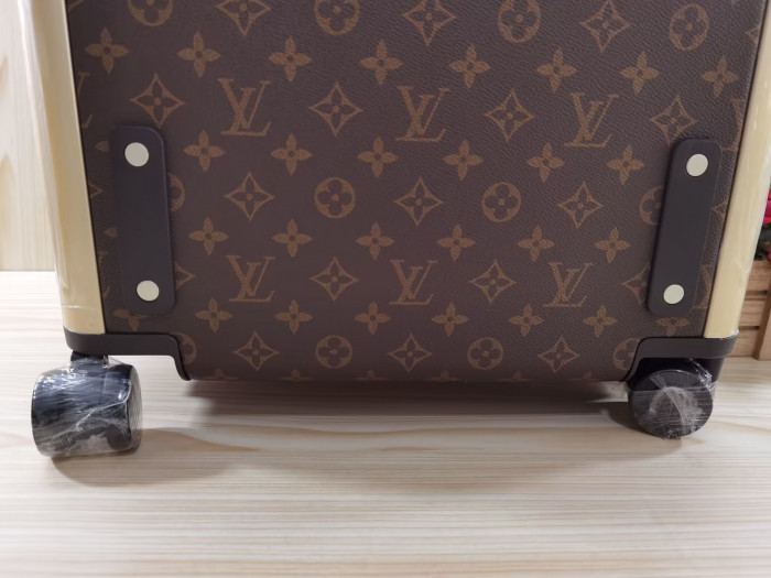 lv bag 01