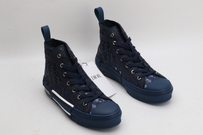 D*or b23 sneaker-004