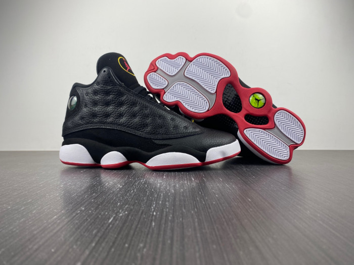 air jordan13 black and white