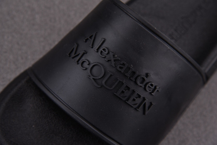 mcq sandal 05