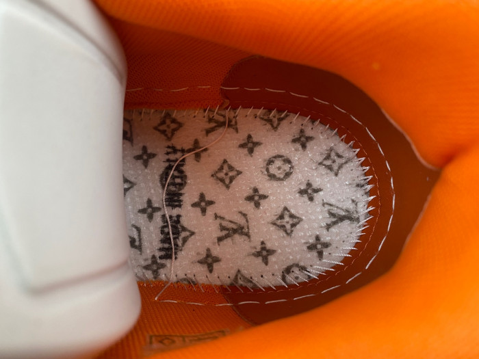 lv snekaers 84