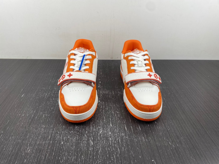 lv snekaers 84